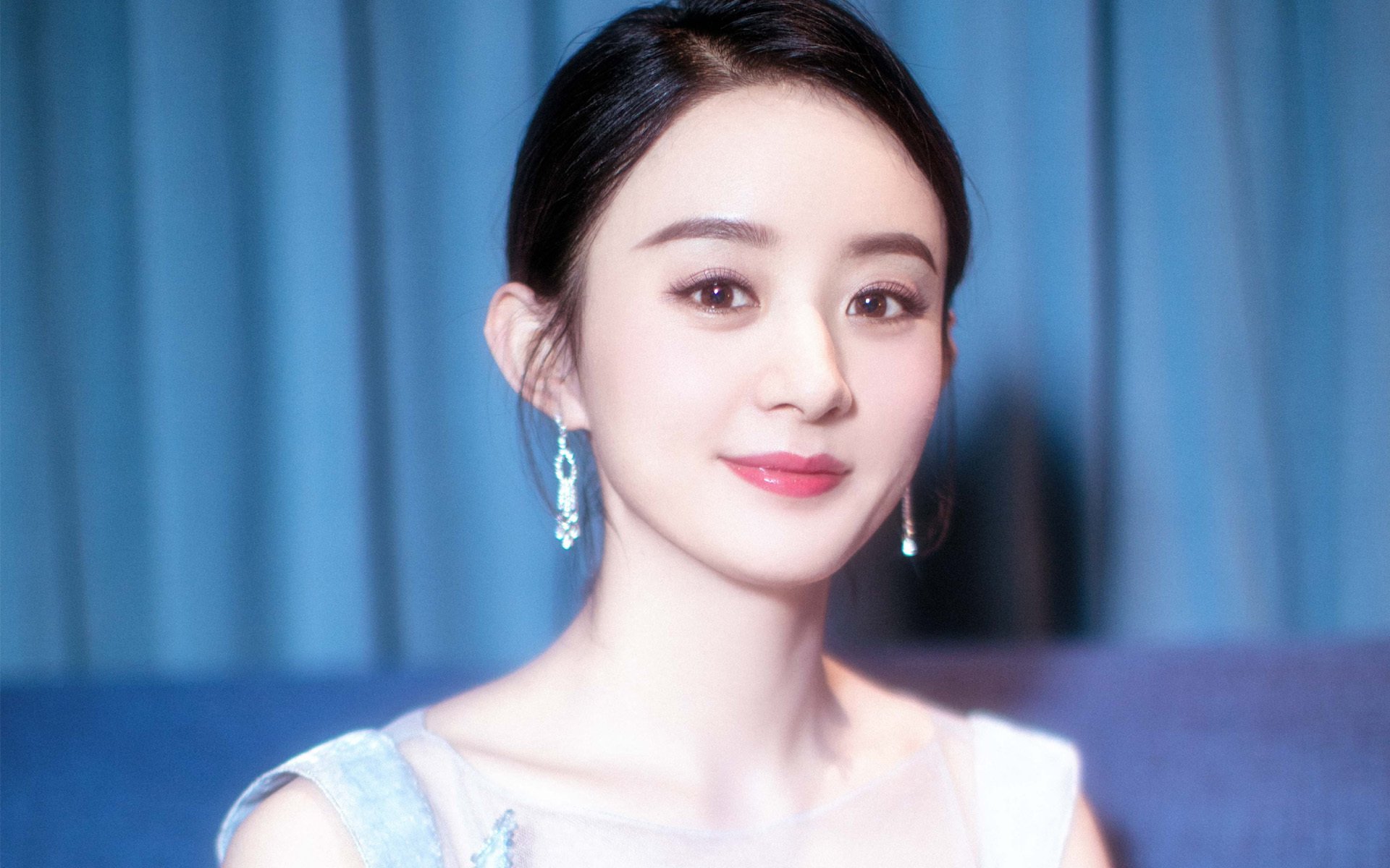 华体会登陆-“冠军光荣瞬间：荣誉背后的感人故事”，讲述荣誉