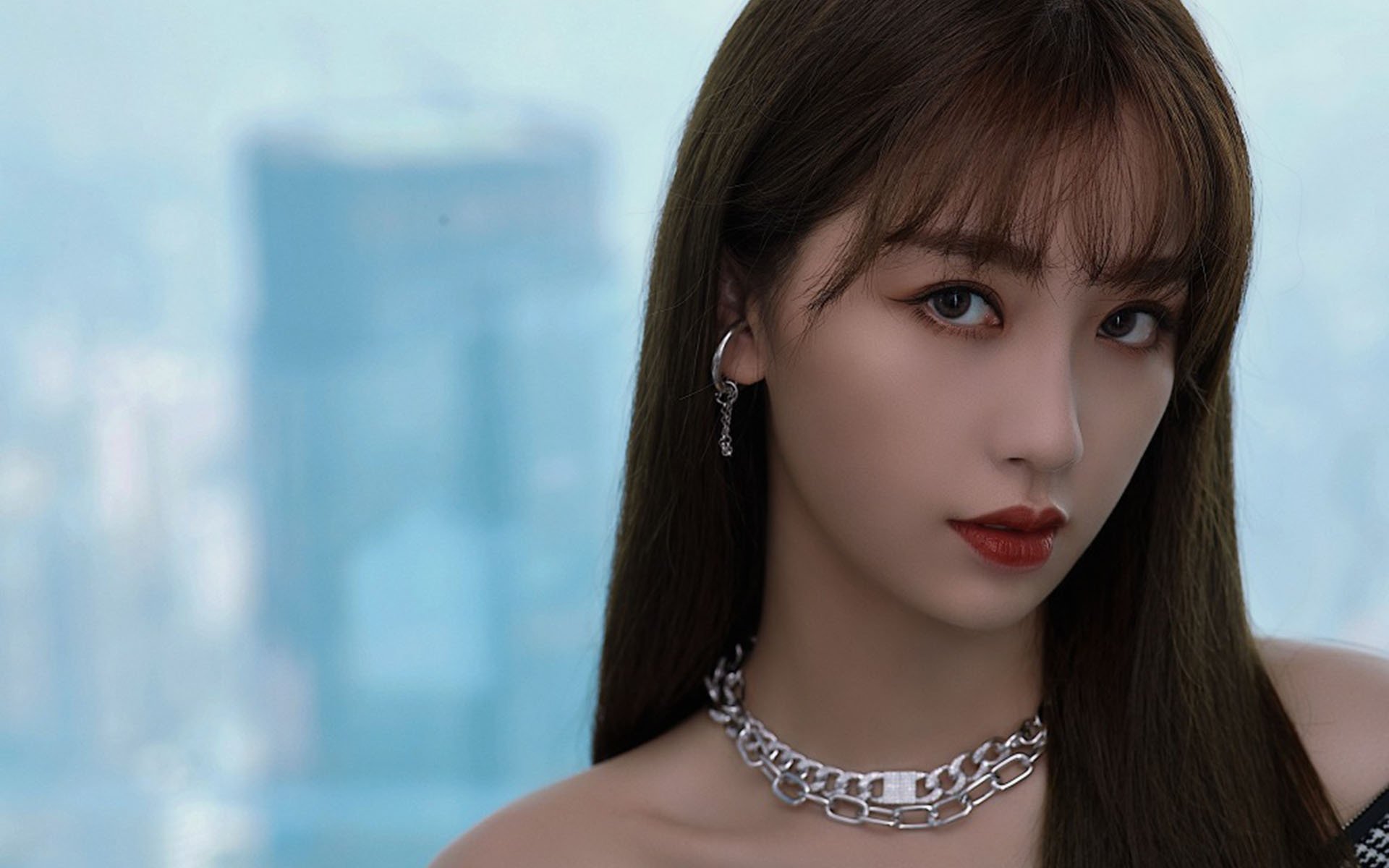 华体会hth-强攻防守：篮球比赛中的攻防博弈解析，篮球攻防战术有哪些