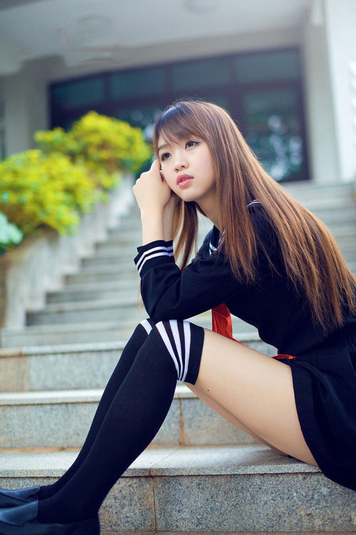 华体会app安装-逆风翻盘：经典比赛中壮士断腕的瞬间，逆风翻盘的素材