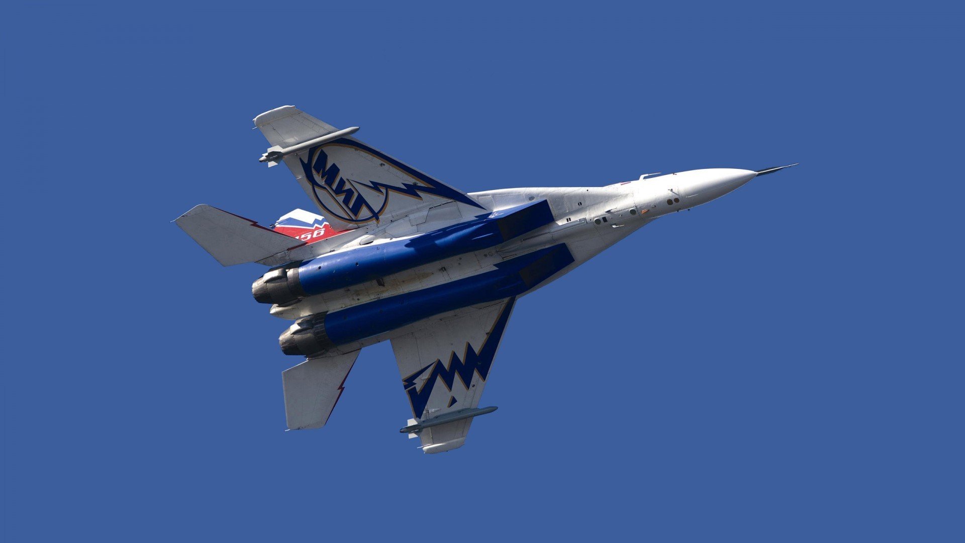 全国青少年永不放弃的羽毛球梦在福建实现，中国青少年羽毛球队